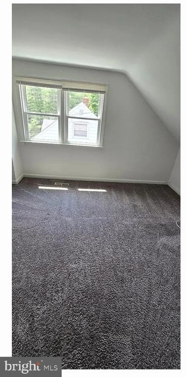 446 Evergreen Avenue - Photo 8