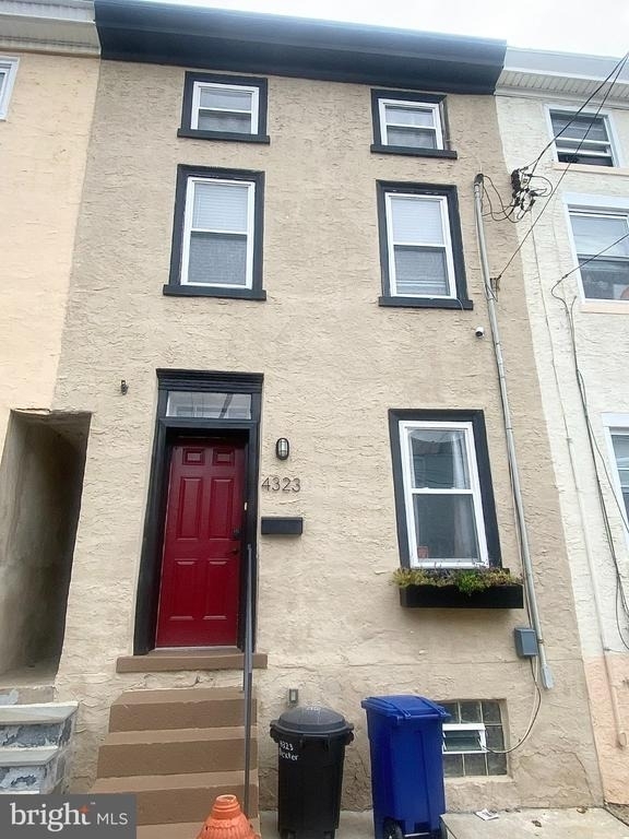 4323 Dexter Street - Photo 0