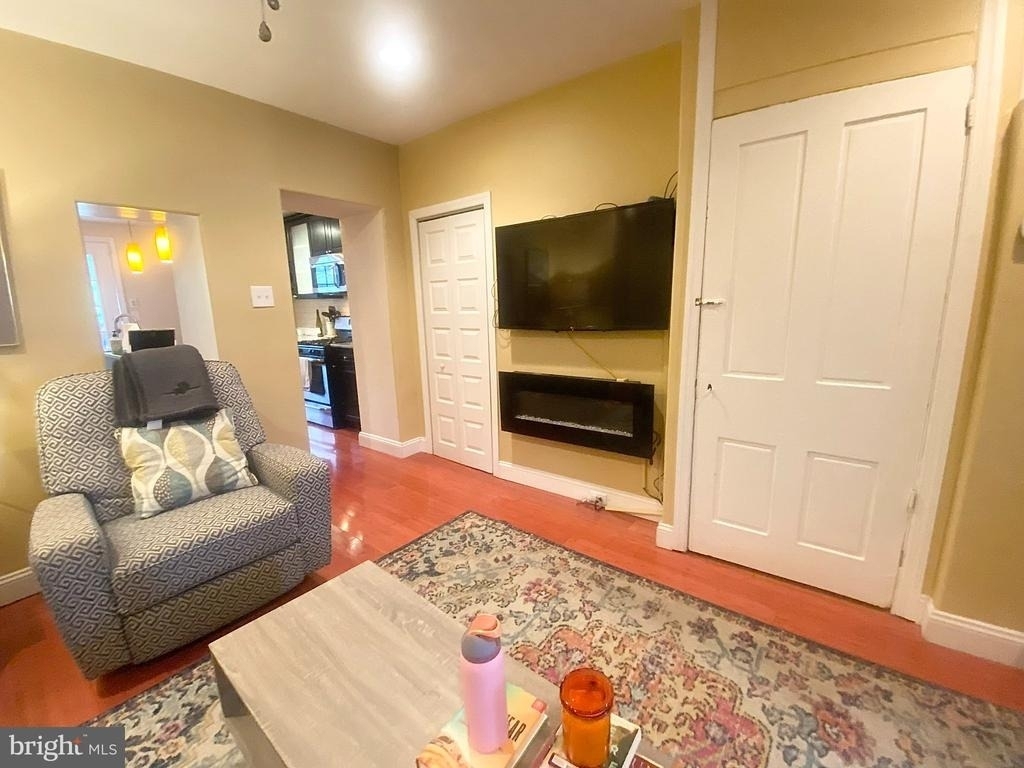 4323 Dexter Street - Photo 4