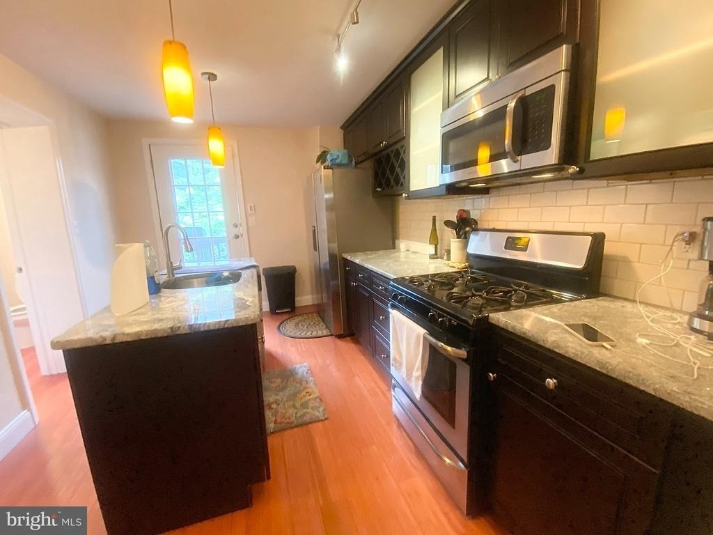 4323 Dexter Street - Photo 5