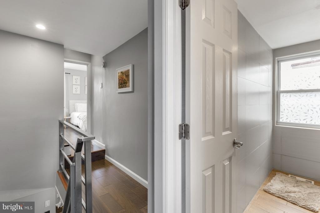 1104 E Dunton Street - Photo 10