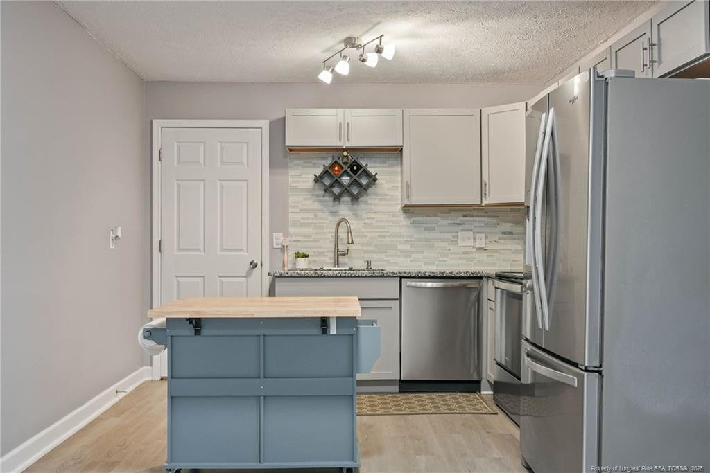 6142 Wynnwood Drive - Photo 9
