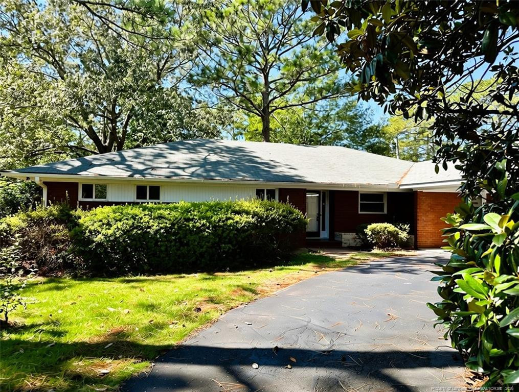 314 Westview Drive - Photo 0