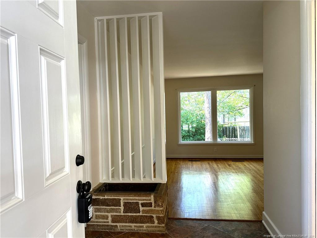 314 Westview Drive - Photo 2