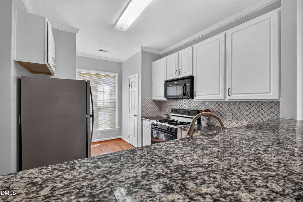 5343 Cog Hill Court - Photo 7