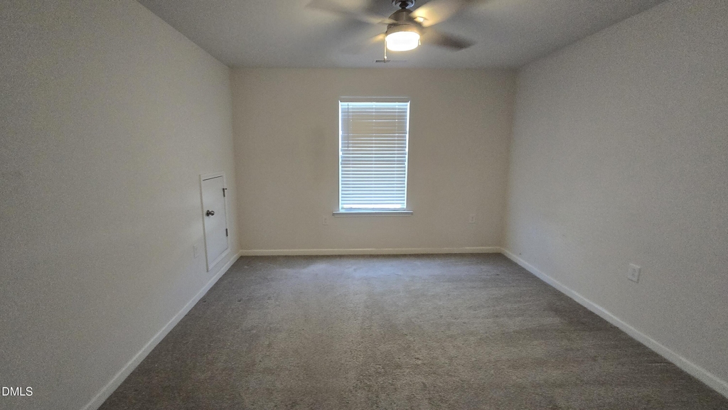 25 E Caxton Court - Photo 9