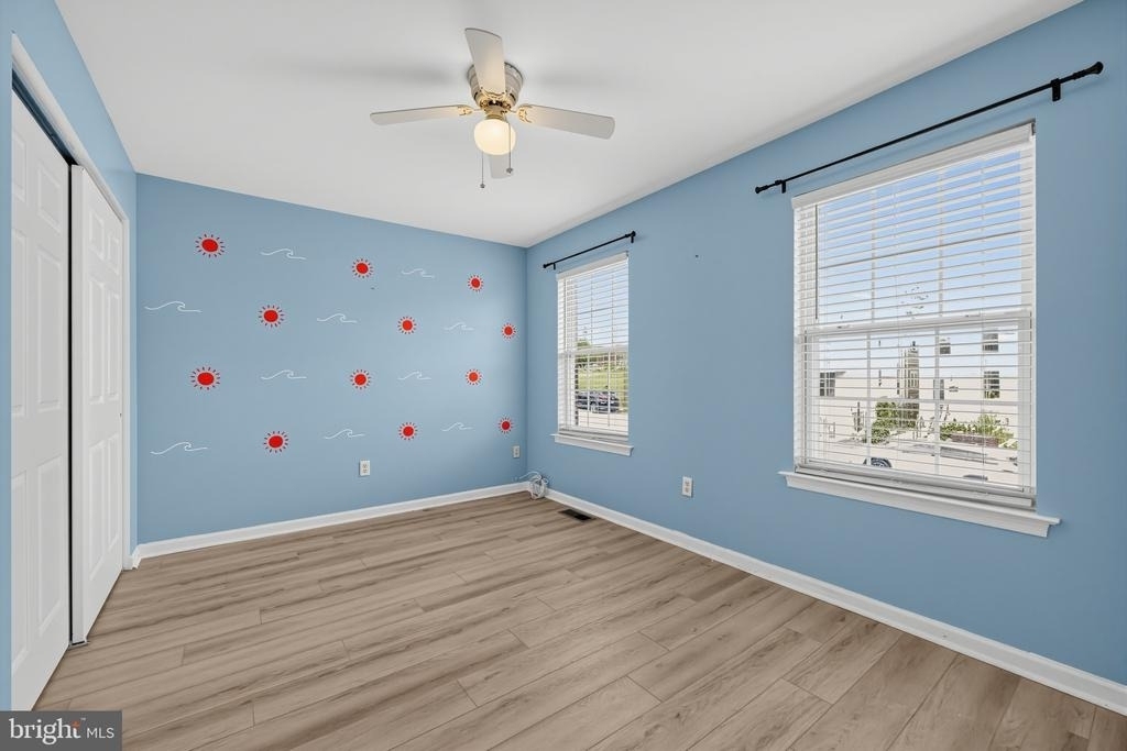 445 Spring Mill Avenue - Photo 16