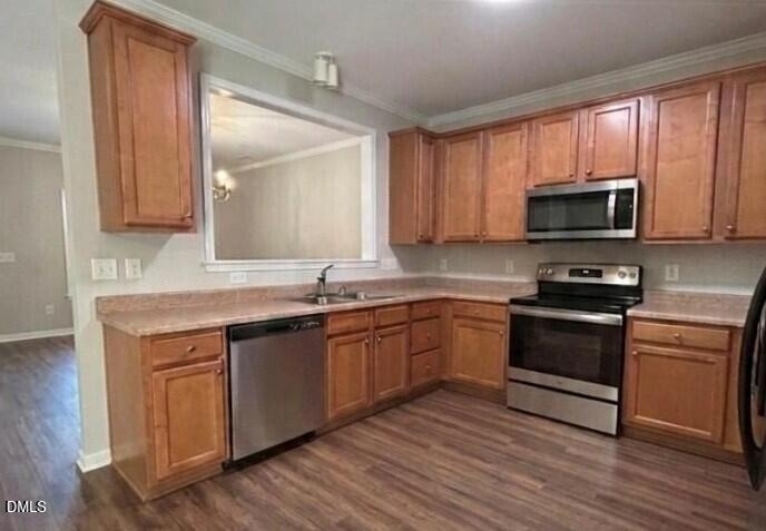 1008 Mica Lamp Court - Photo 2