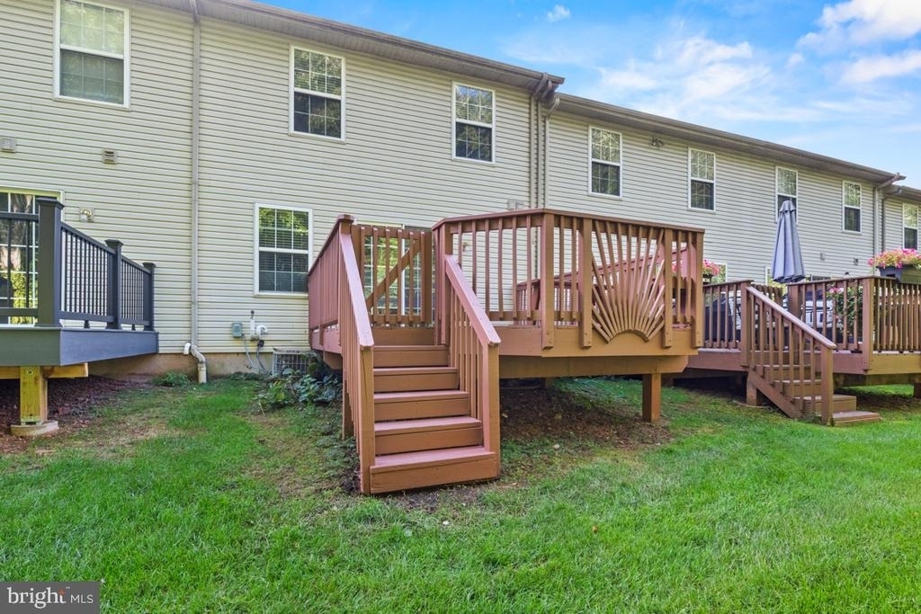 171 Vernon Court - Photo 29