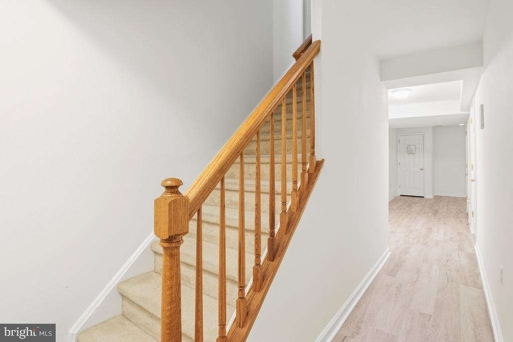 171 Vernon Court - Photo 21