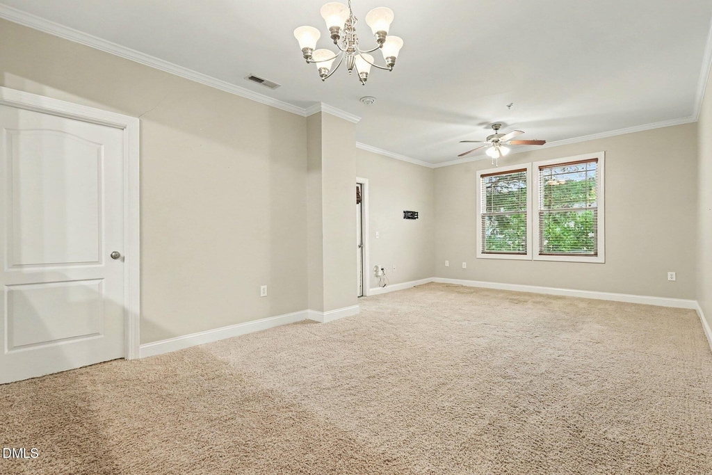 2810 Bedford Green Drive - Photo 2