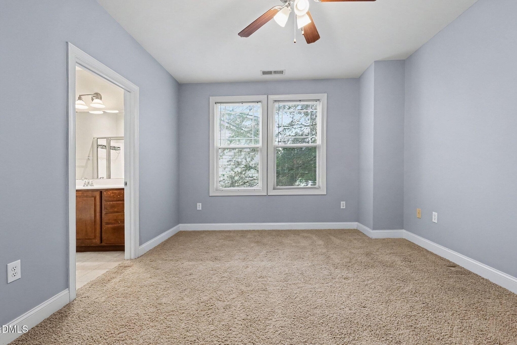 2810 Bedford Green Drive - Photo 11