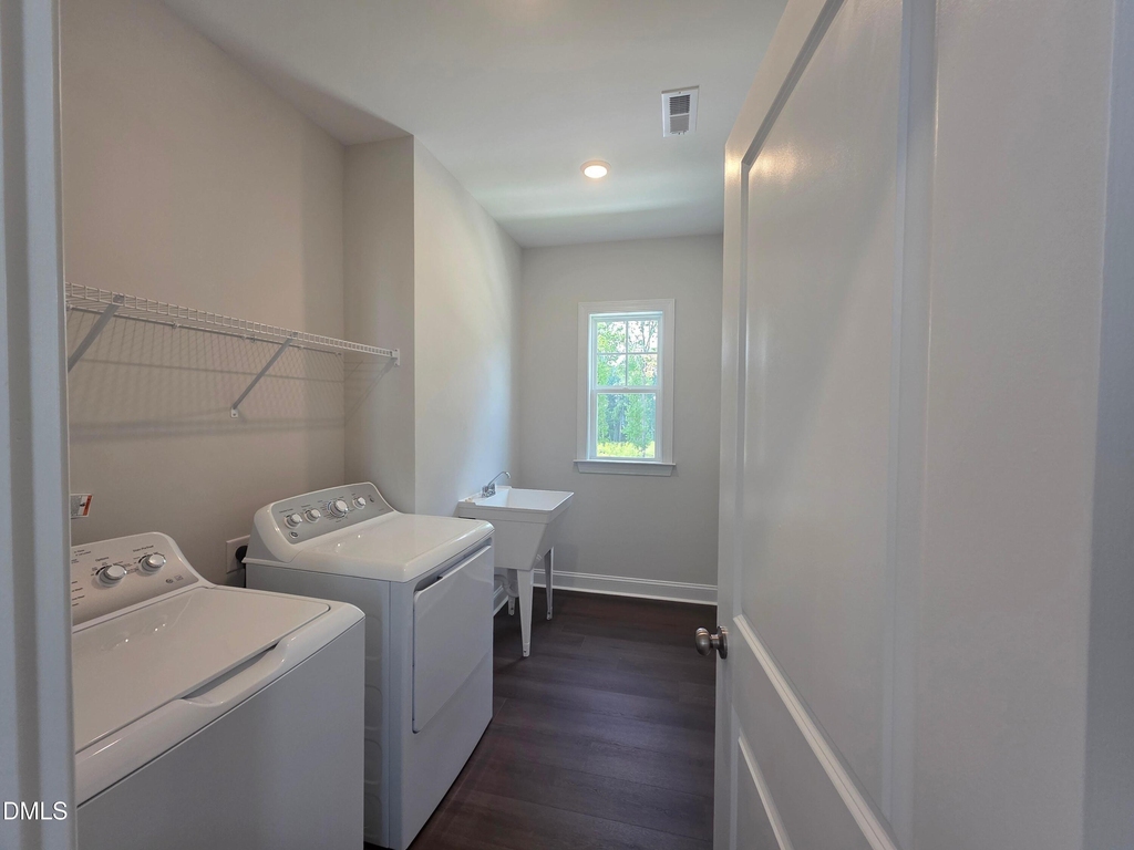 520 Everglow Lane - Photo 10