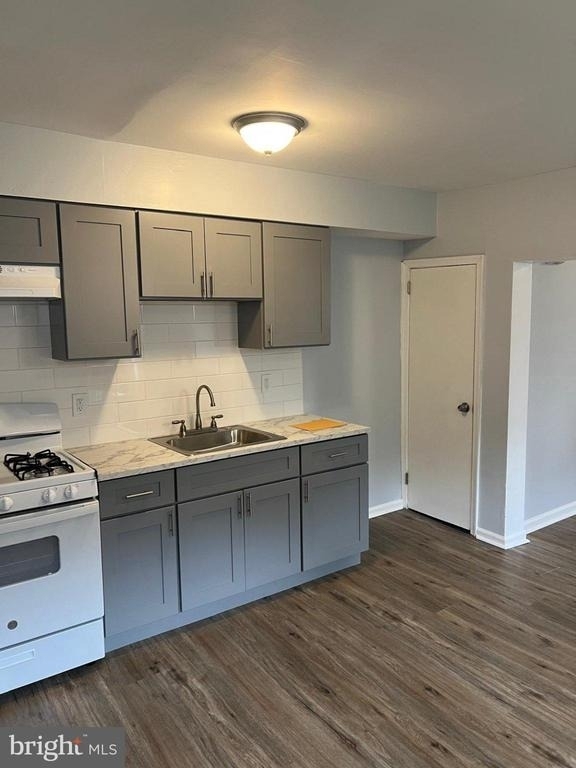 2621 W 6th Street - Photo 16