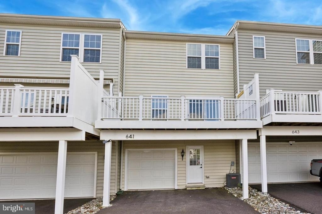 641 Washington Square - Photo 24