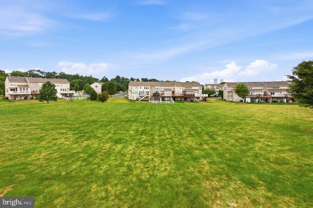 30 N Savanna Drive - Photo 2
