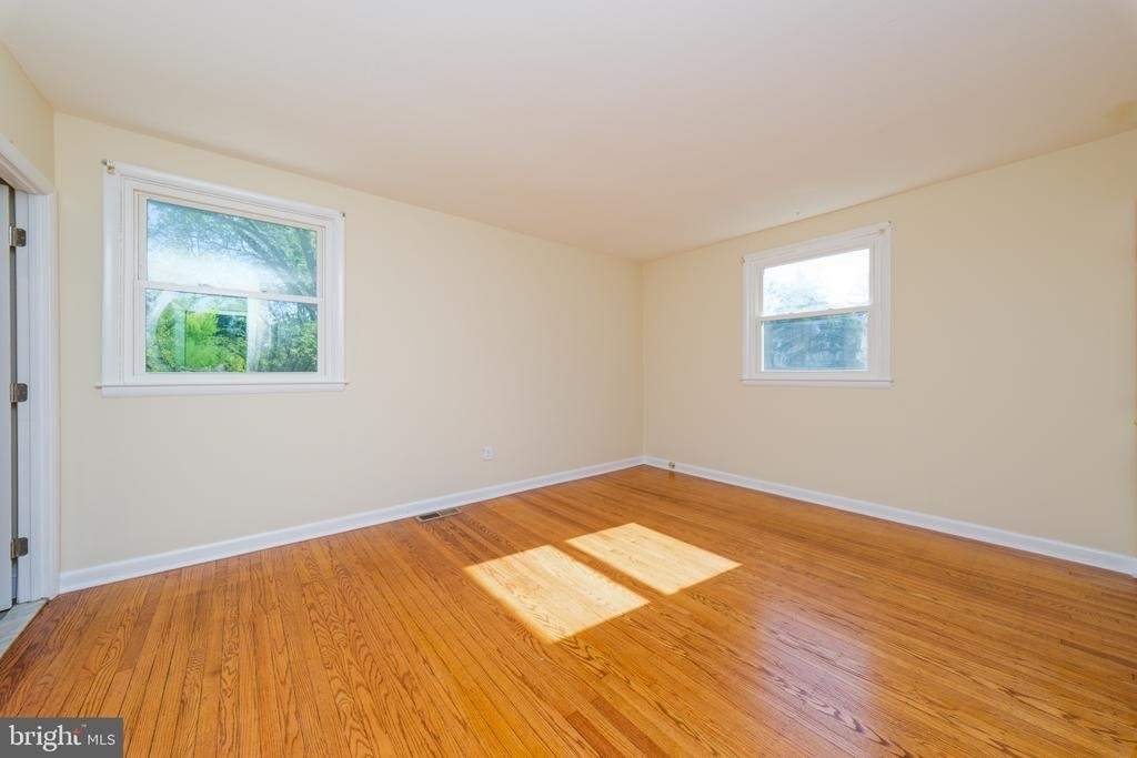 7 Doe Lane - Photo 18