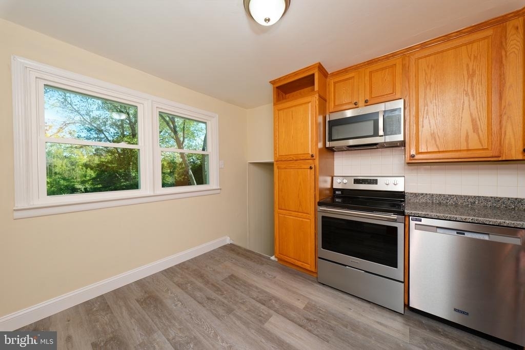 7 Doe Lane - Photo 12