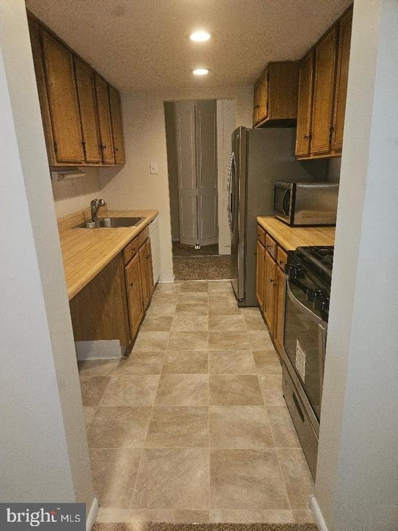 326 Drummers Lane - Photo 1
