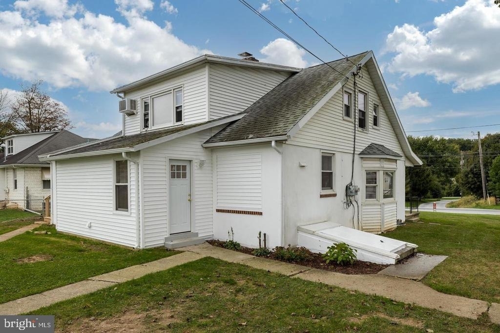 1910 Valley Road - Photo 15