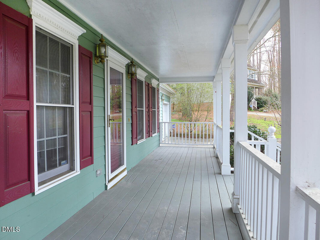 117 Charlesberry Lane - Photo 2