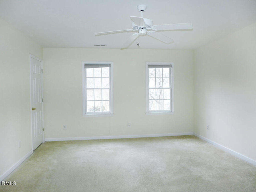 117 Charlesberry Lane - Photo 18
