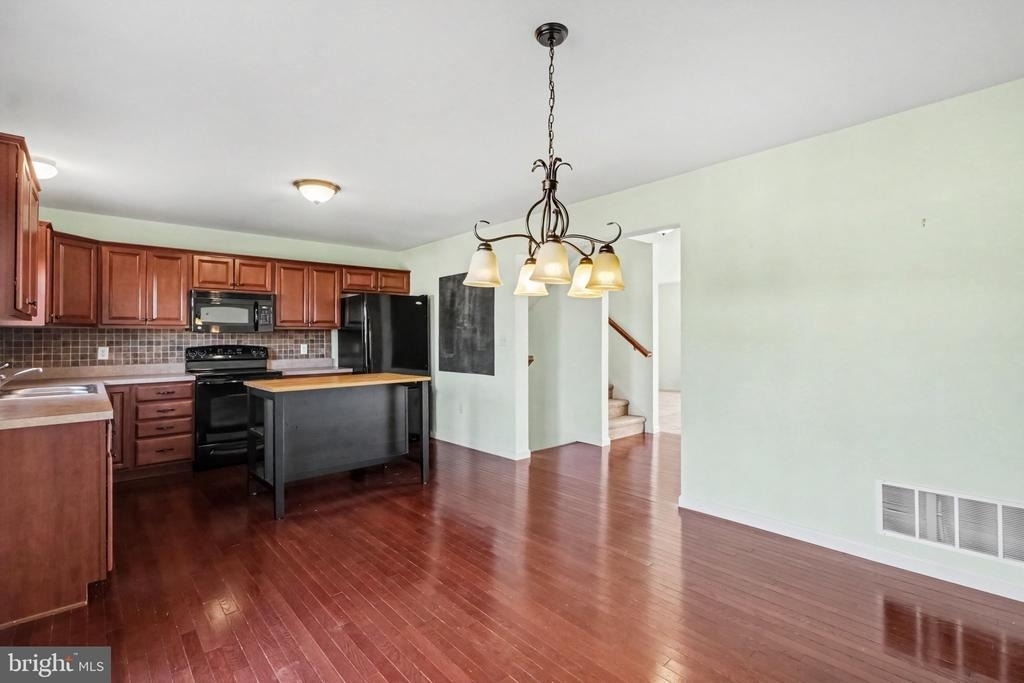 6205 Galleon Drive - Photo 10