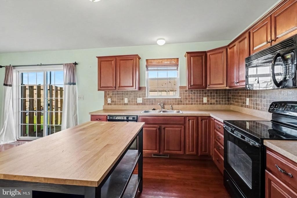 6205 Galleon Drive - Photo 12