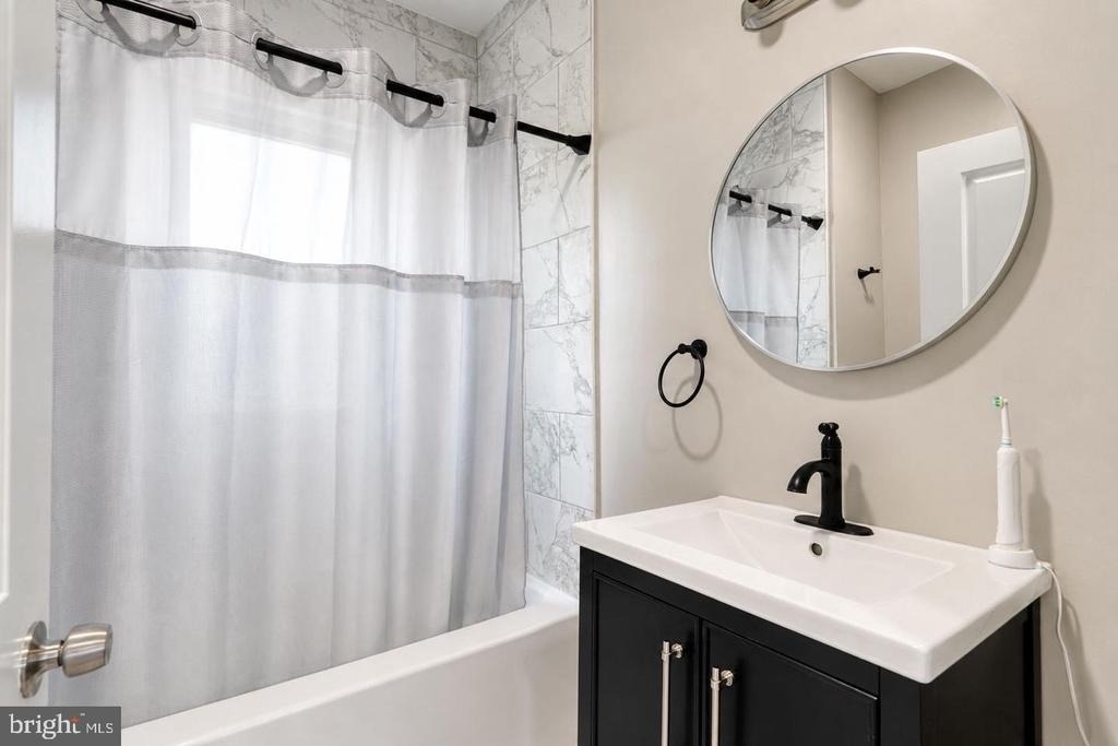1315 Main Avenue - Photo 9