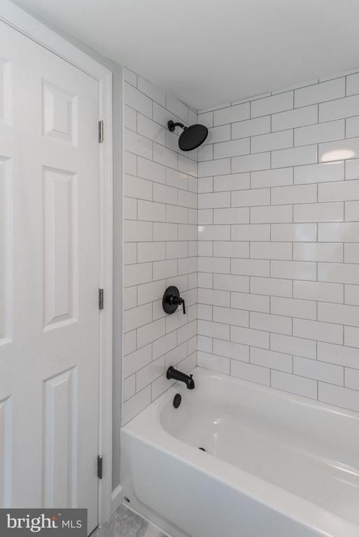 645 Spruce Street - Photo 12