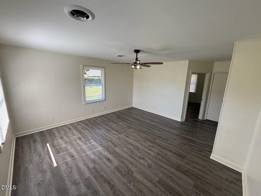 1101 E Mason Street - Photo 8