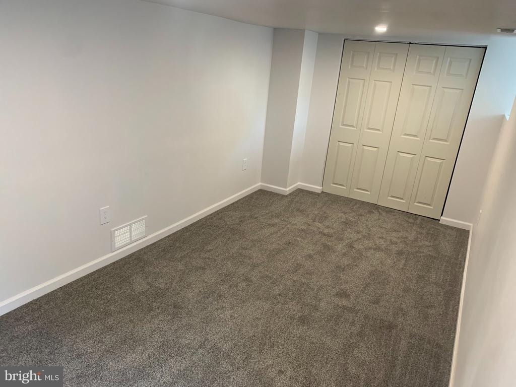 201 University Boulevard - Photo 6