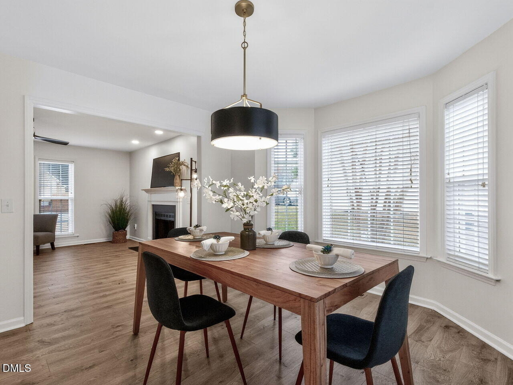 233 Harvester Drive - Photo 4