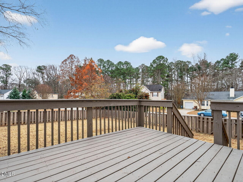 233 Harvester Drive - Photo 18