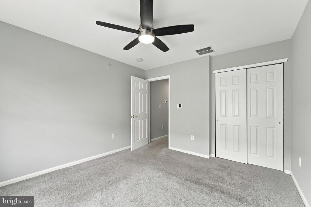 338 Lisa Way - Photo 24