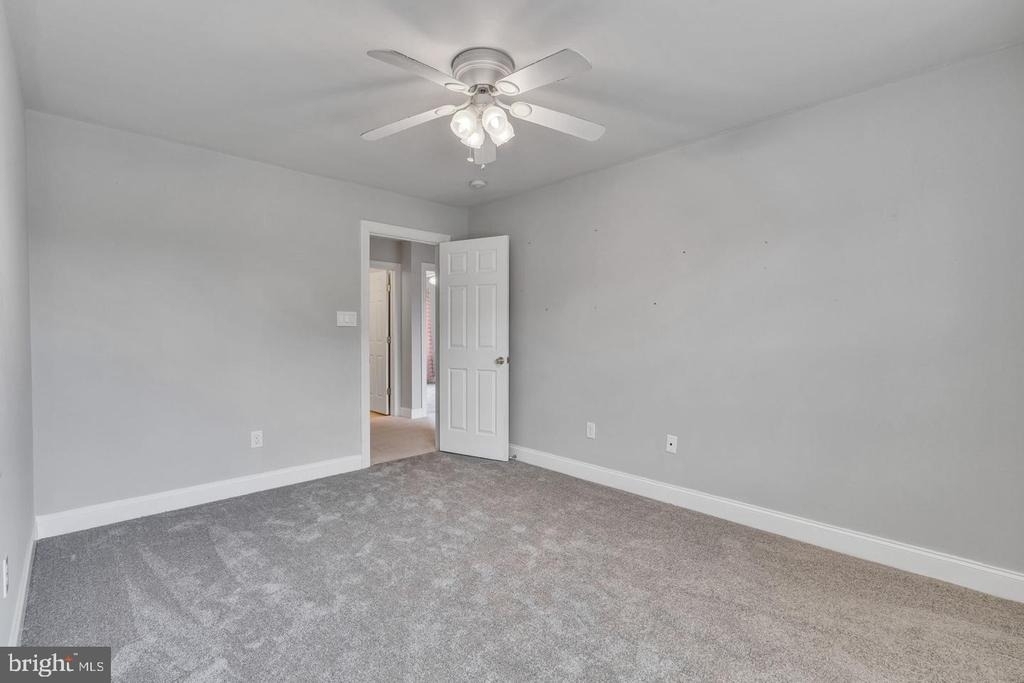 24340 Broad Creek Drive - Photo 21