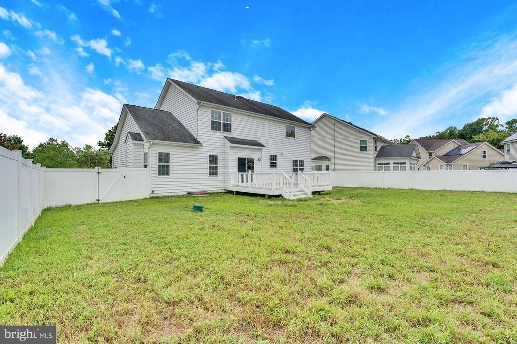 24340 Broad Creek Drive - Photo 33