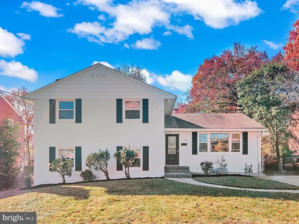 9214 Davidson Street - Photo 0