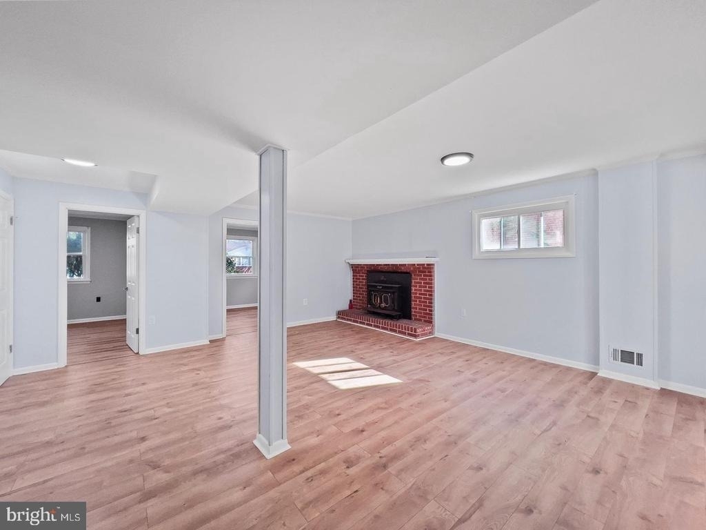 9214 Davidson Street - Photo 0