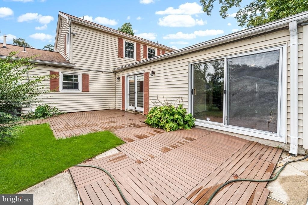12913 Victoria Heights Drive - Photo 2