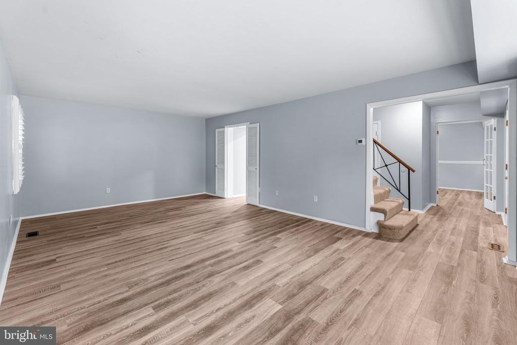 12913 Victoria Heights Drive - Photo 4