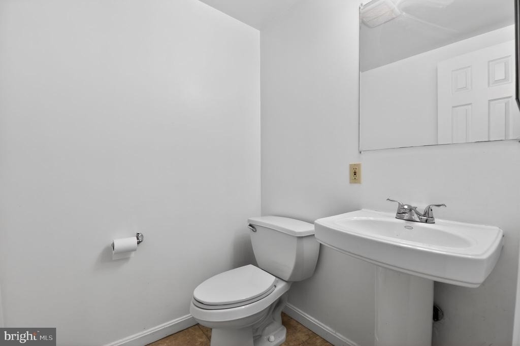 7704 Kitteredge Drive - Photo 25