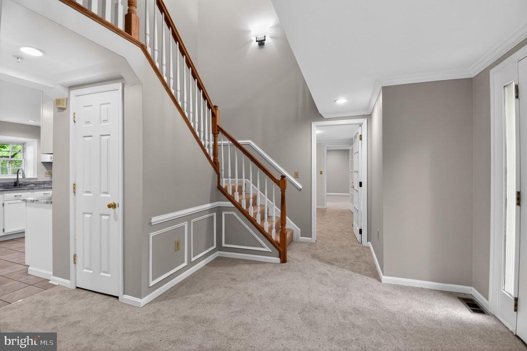 7704 Kitteredge Drive - Photo 28