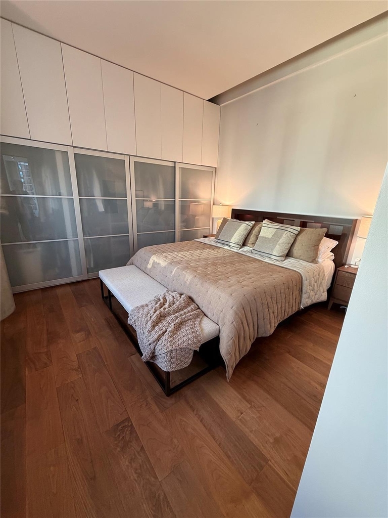 210 Lavaca St - Photo 13