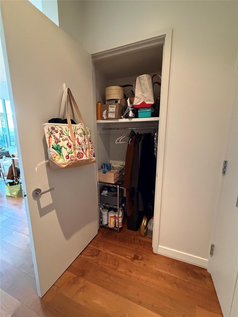 210 Lavaca St - Photo 19