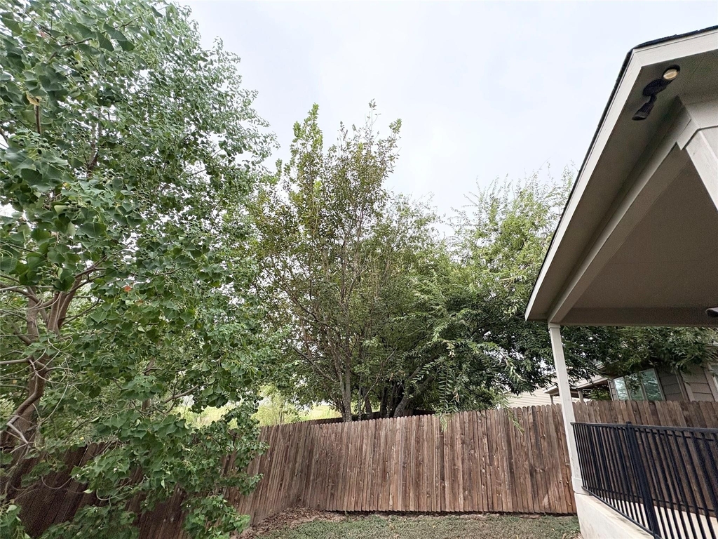 16103 Windroot St - Photo 30
