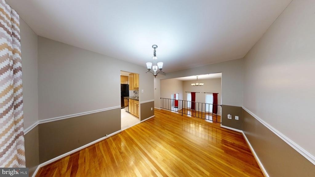553 Monet Drive - Photo 5