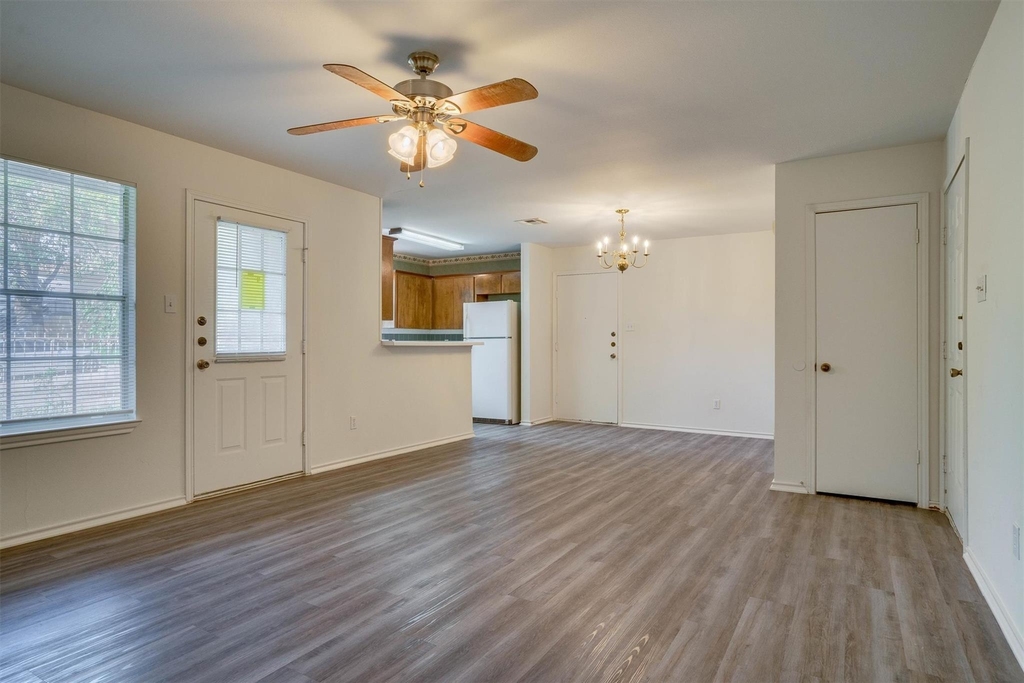 1720 Rawhide Loop - Photo 3