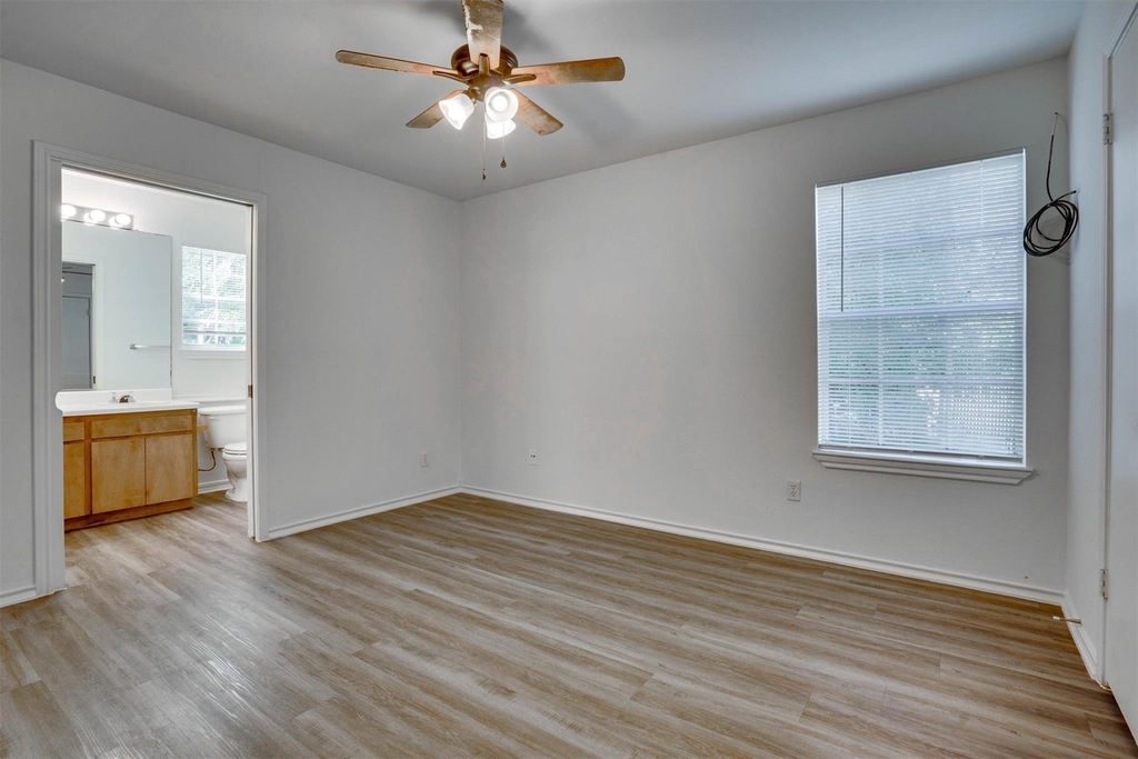1720 Rawhide Loop - Photo 14