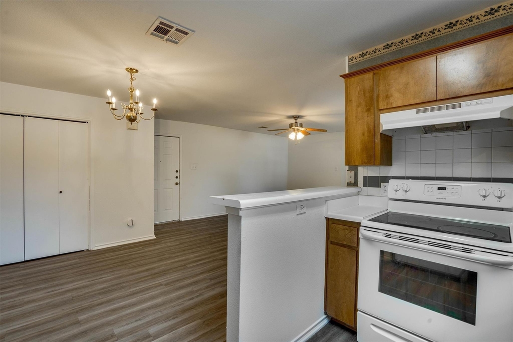 1720 Rawhide Loop - Photo 6